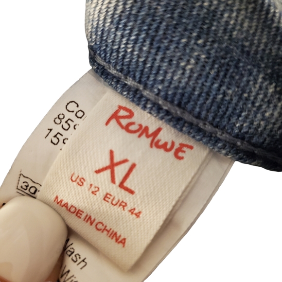 Romwe Wide Leg High Rise Distressed Light Wash Jean - Picture 6 of 6